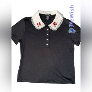 Hot Topic mushroom crop top S/M
